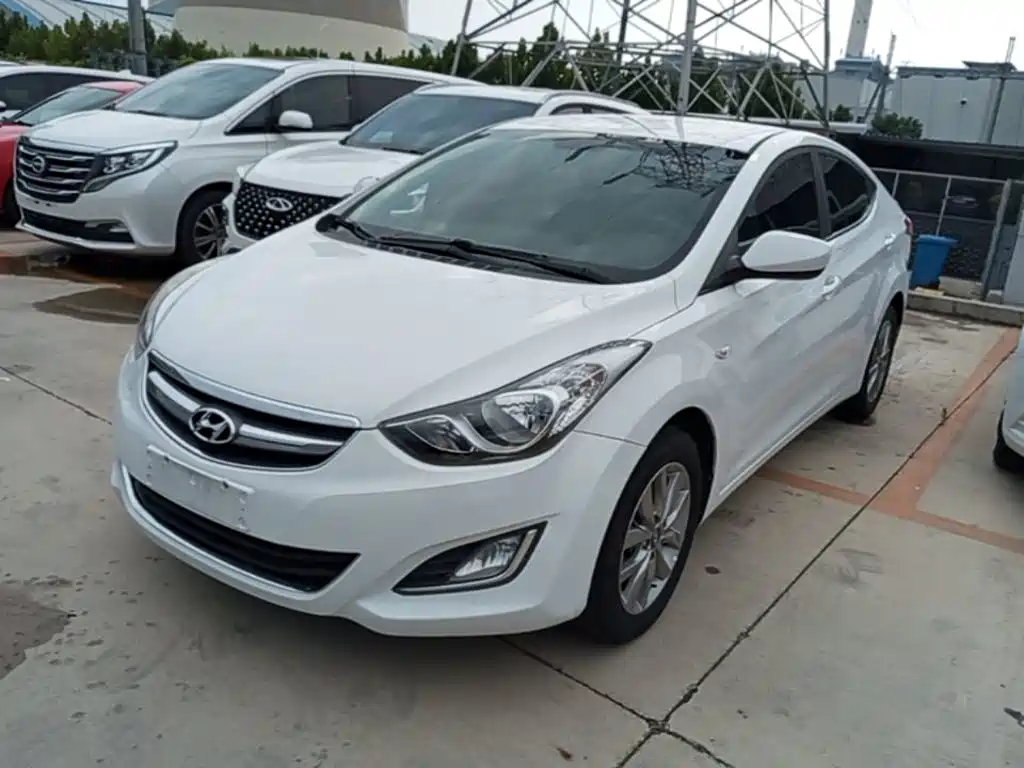 Hyundai Elantra 2016