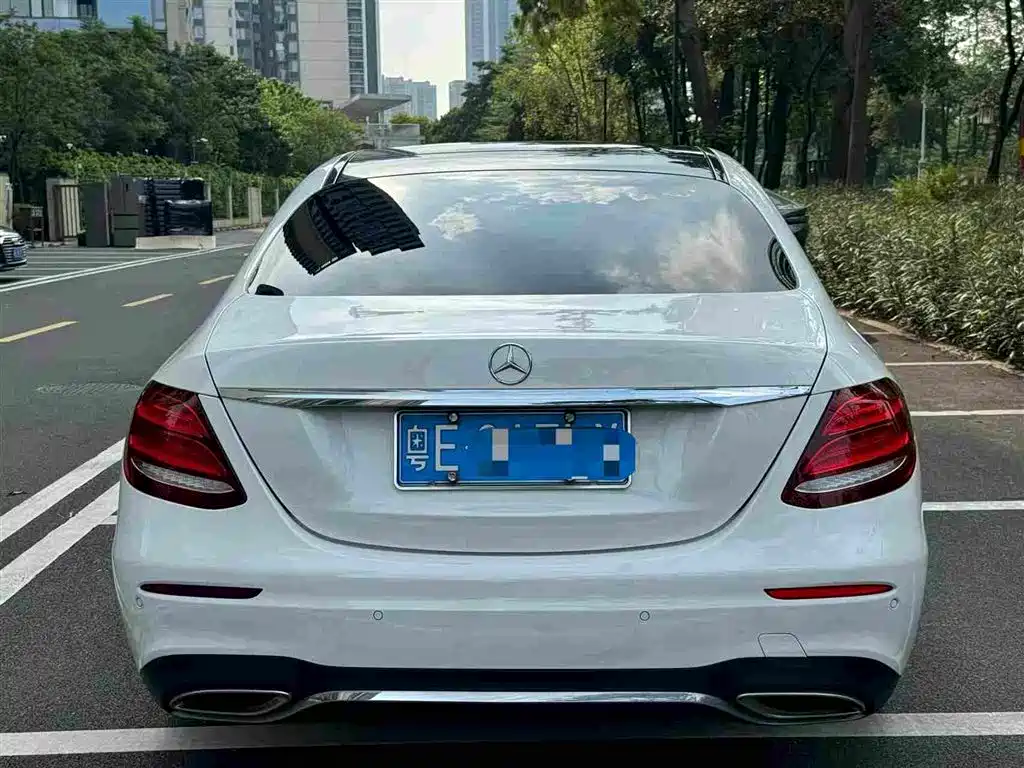 Mercedes-Benz E-Class 2020 — фото 5
