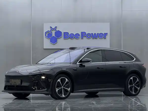 NIO ET5T 2024