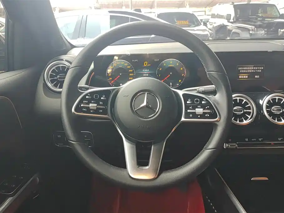 Mercedes-Benz GLB 2022 — фото 15