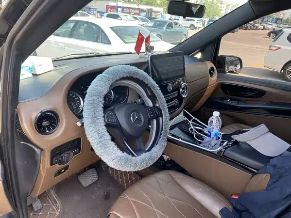 Mercedes-Benz Vito 2024