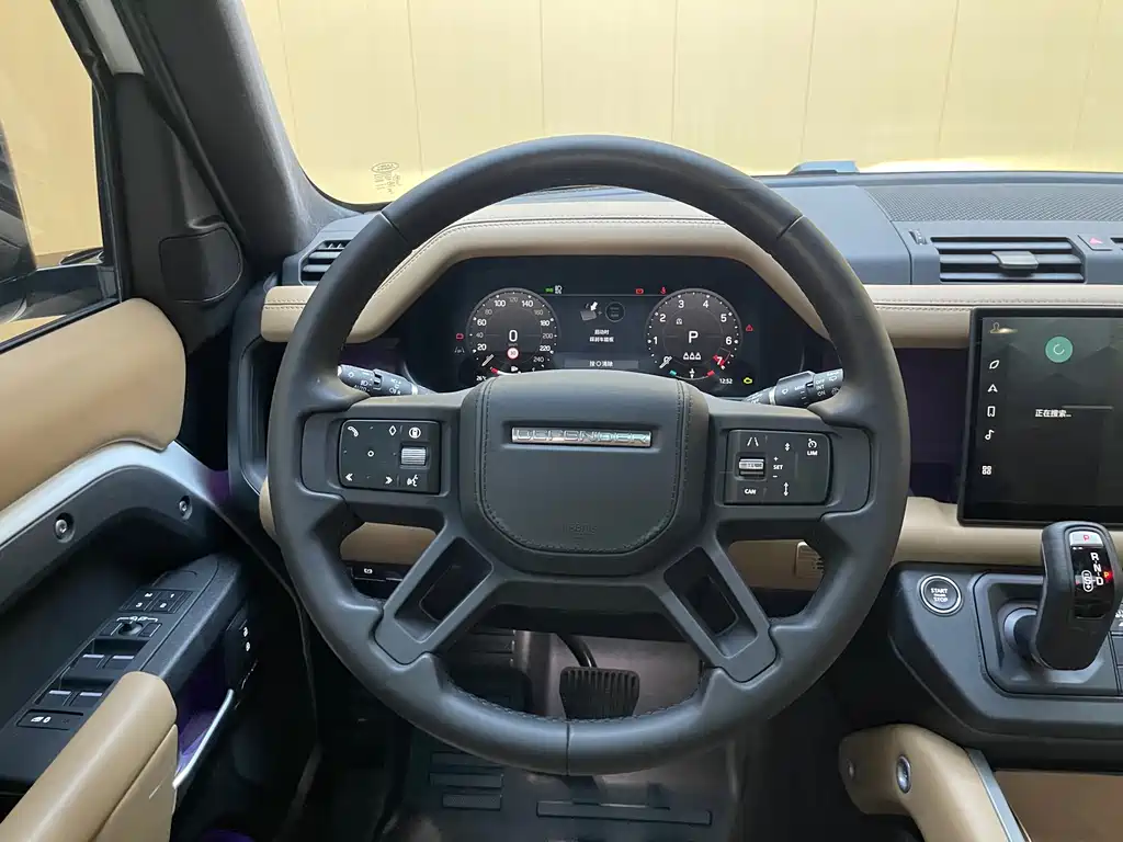 Land Rover Defender 2026 — фото 11