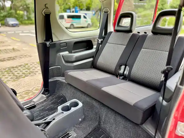 Suzuki Jimny 2008