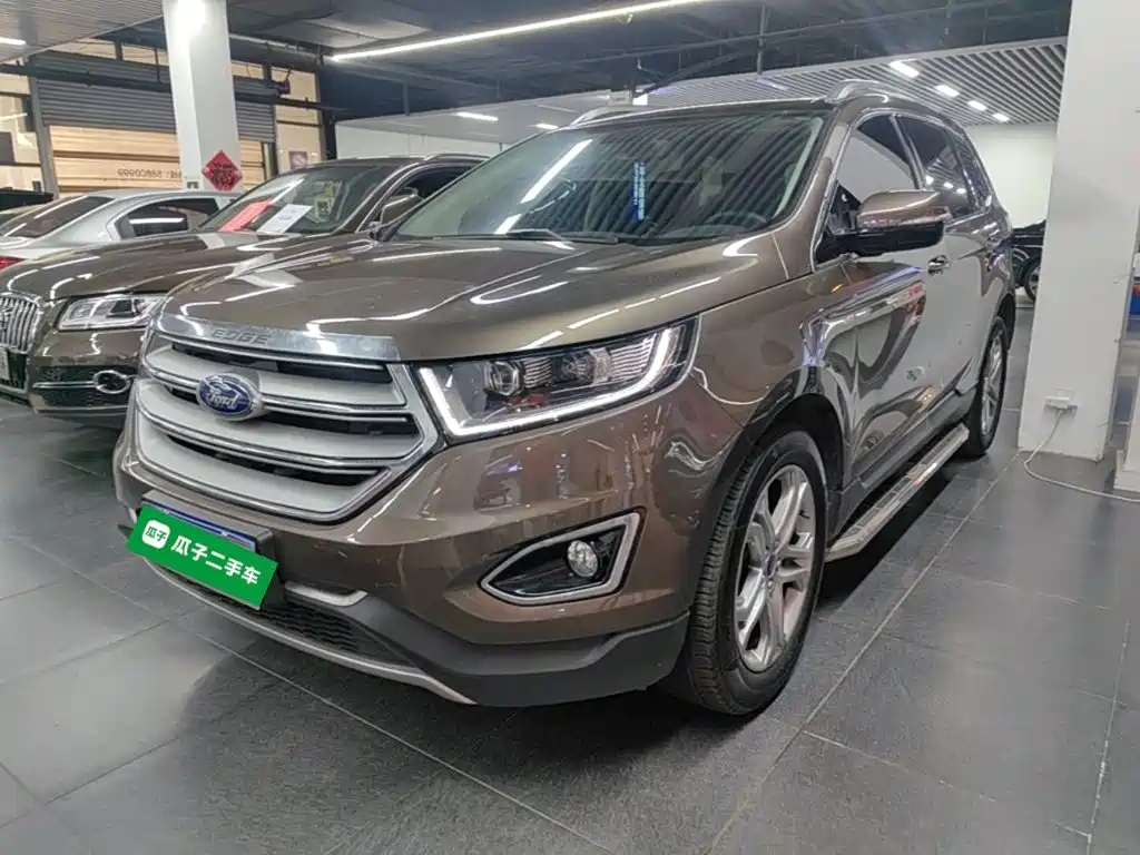 Ford Edge 2018 — фото 1