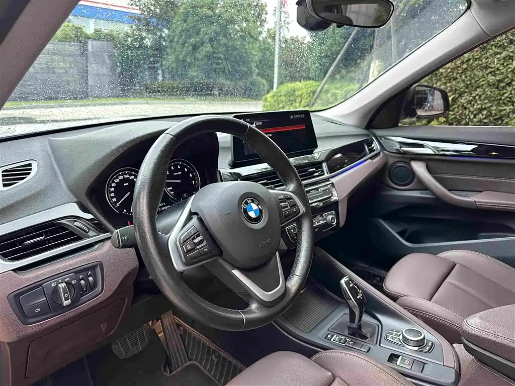 BMW X1 2020 — фото 7