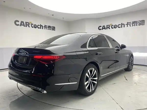 Mercedes-Benz S-Class 2021