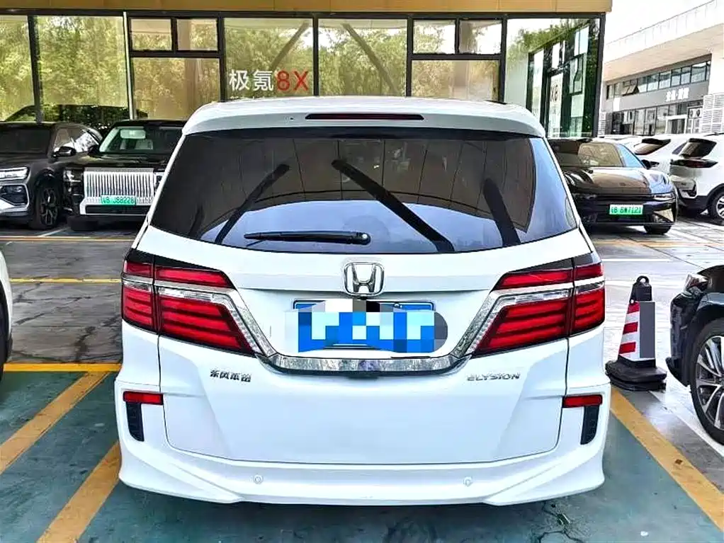 Honda Elysion 2019 — фото 4