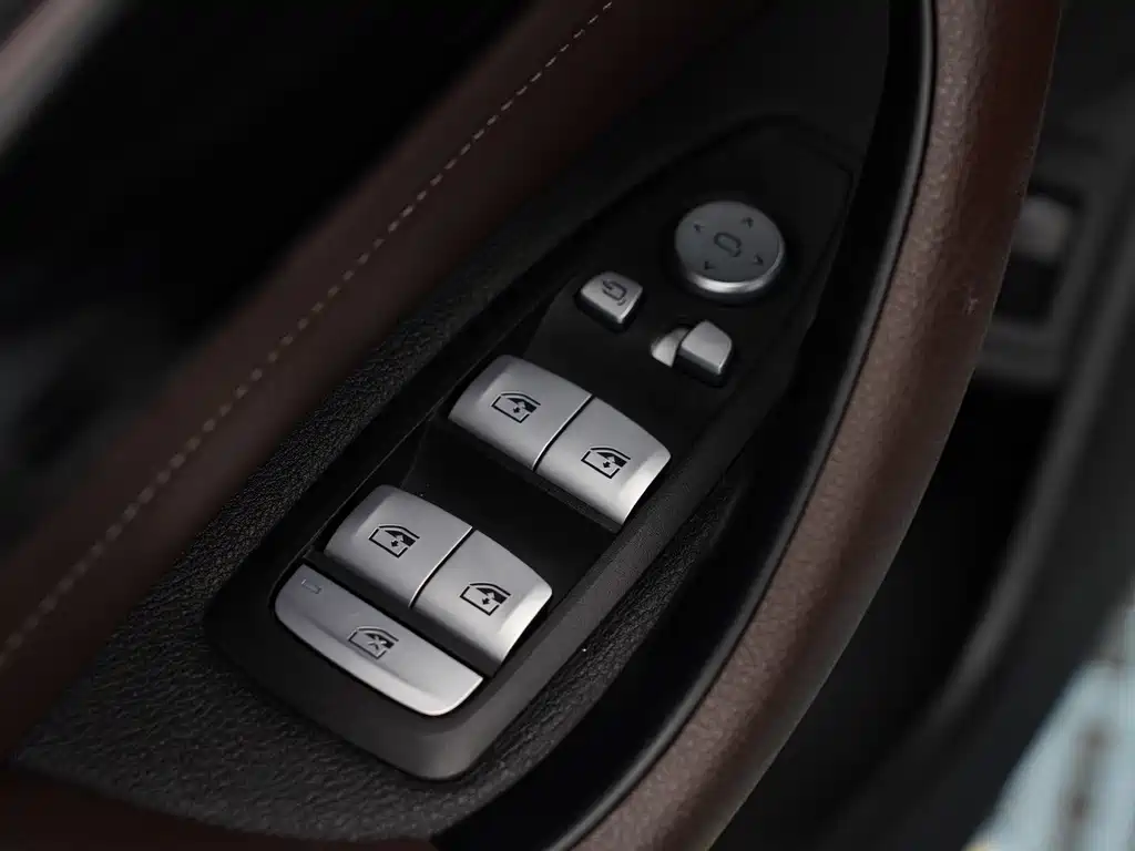 BMW X1 2021 — фото 16
