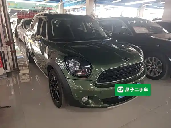 MINI Countryman 2016