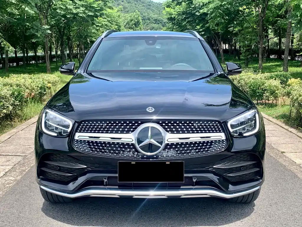 Mercedes-Benz GLC 2023
