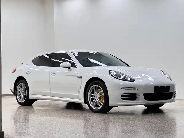 Porsche Panamera 2014