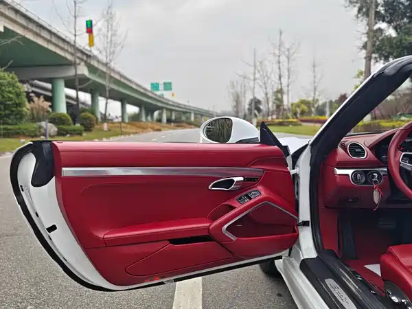 Porsche 718 2021