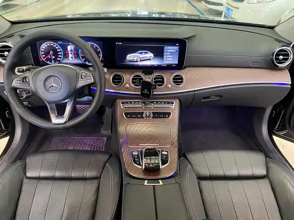 Mercedes-Benz E-Class 2018