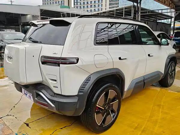 Fangchengbao Titanium 3 2025