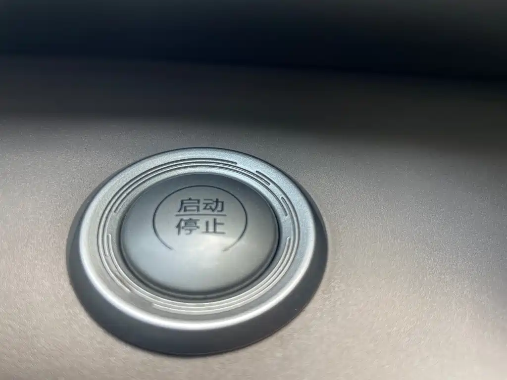 BYD Dolphin 2023 — фото 24