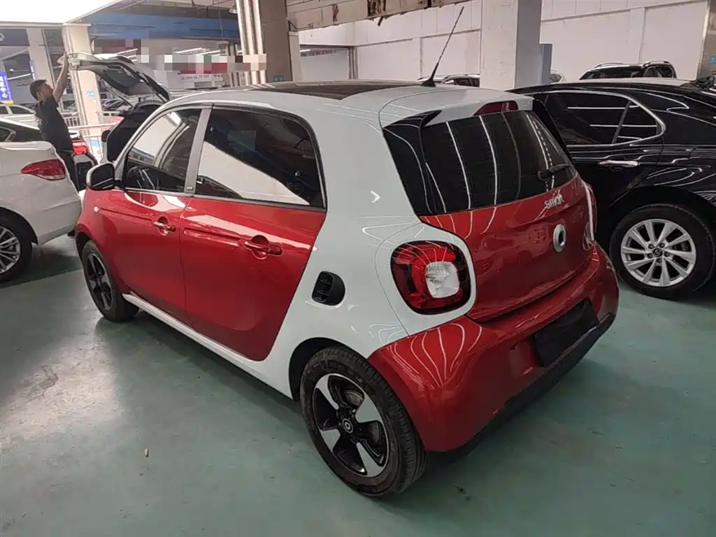smart Forfour 2018 — фото 5