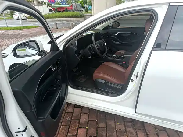 Bestune B70 2023