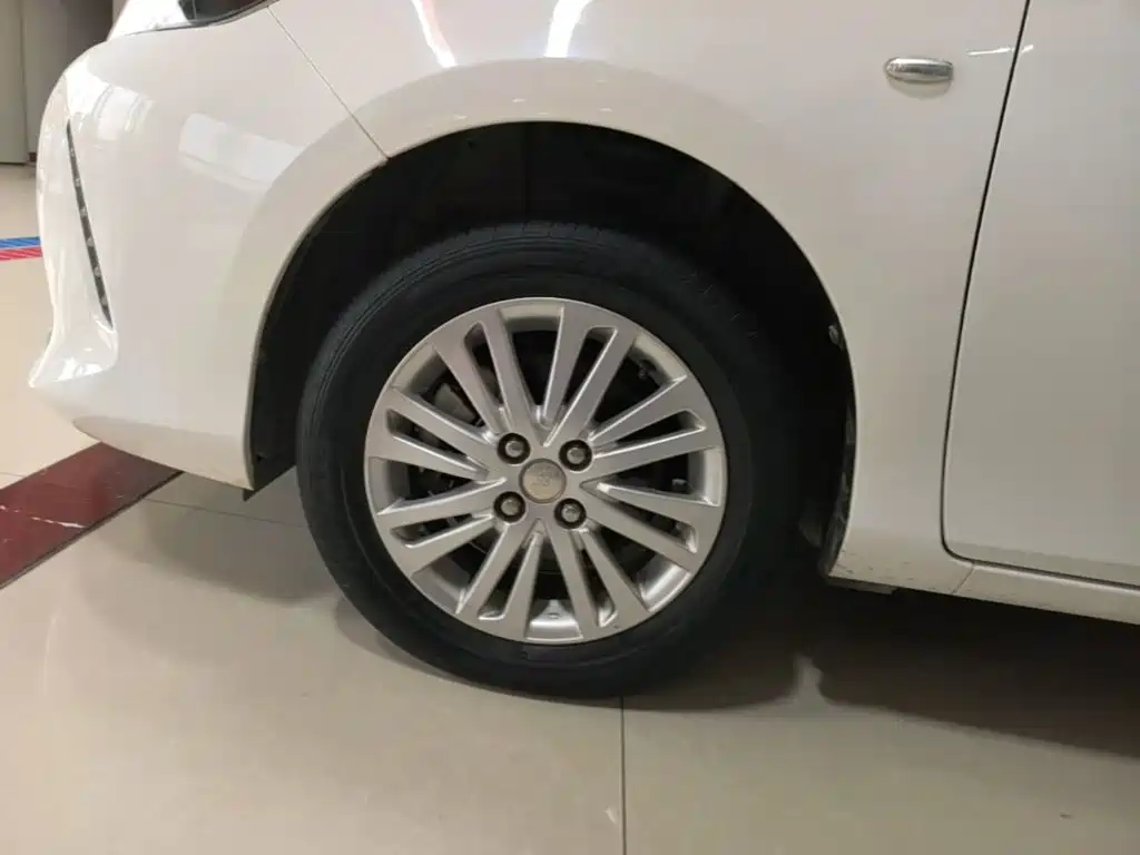 Toyota Vios 2019 — фото 23
