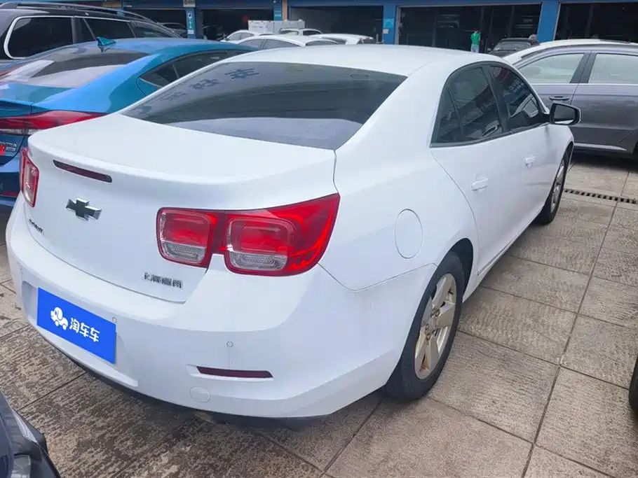 Chevrolet Malibu 2015 — фото 3