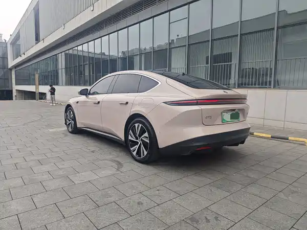 NIO ET5 2024