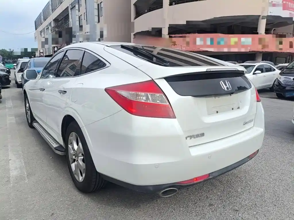 Honda Crosstour 2015 — фото 5