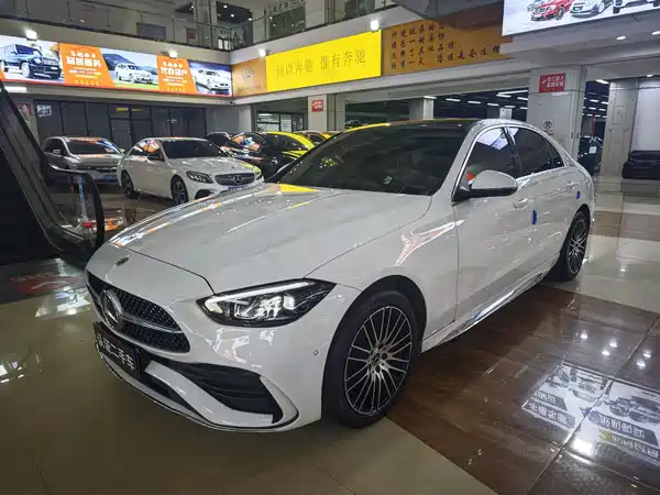 Mercedes-Benz C-Class 2023
