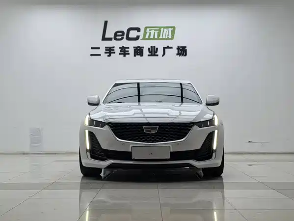 Cadillac CT5 2022