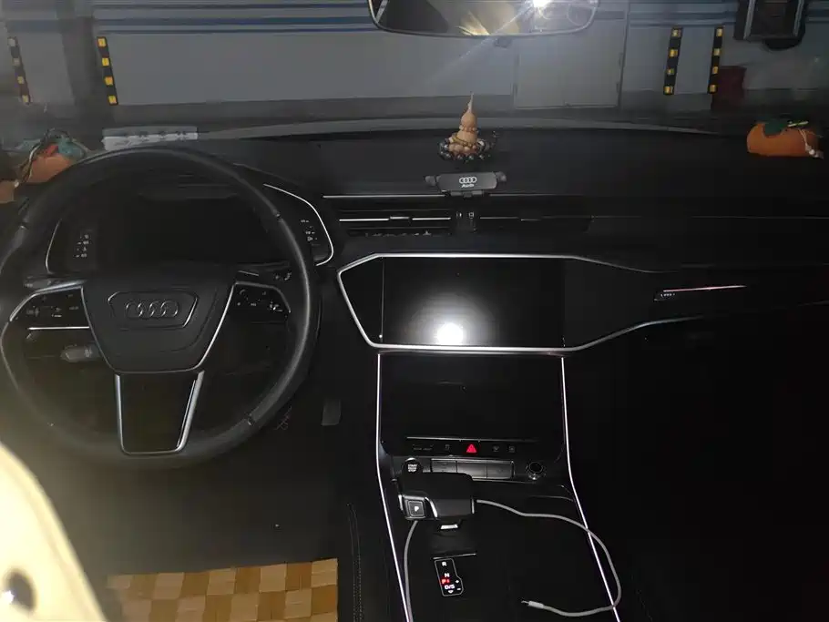 Audi A6L 2025 — фото 13