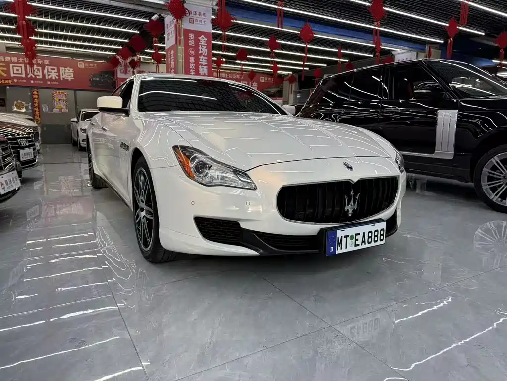 Maserati Quattroporte 2015 — фото 2