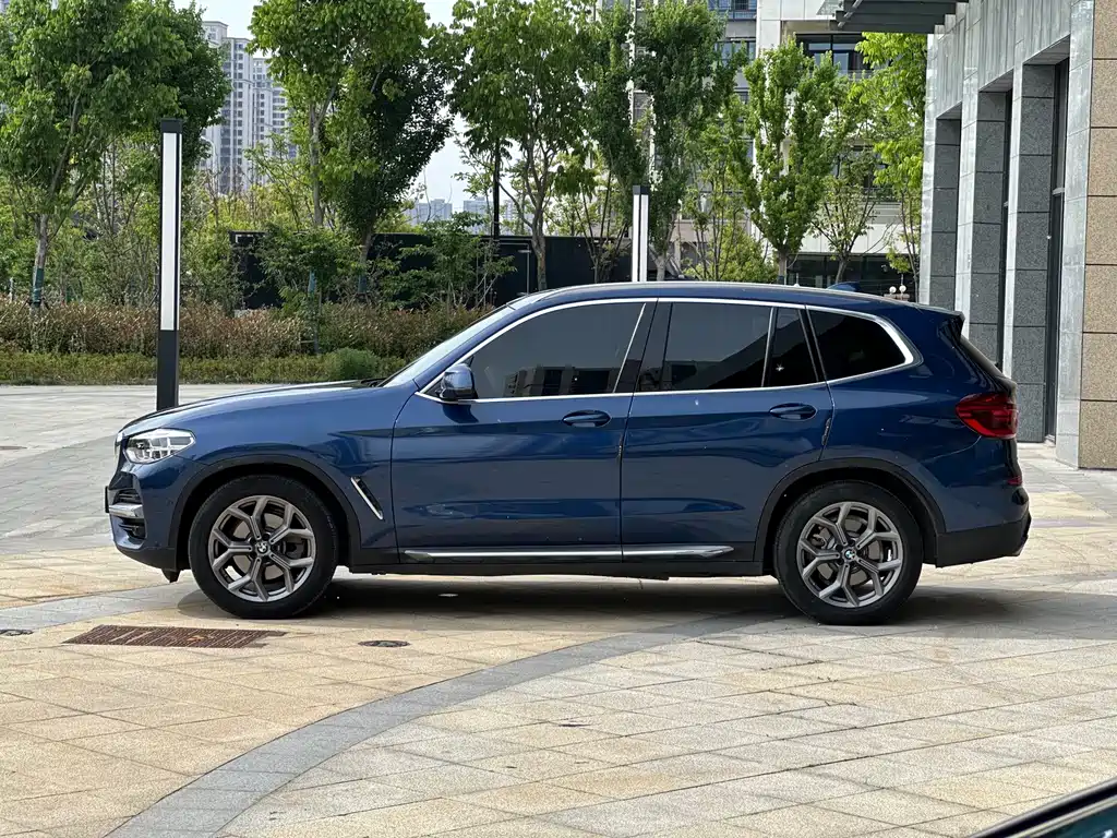 BMW X3 2021 — фото 4