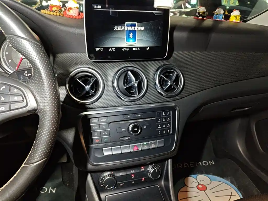 Mercedes-Benz GLA 2018 — фото 13