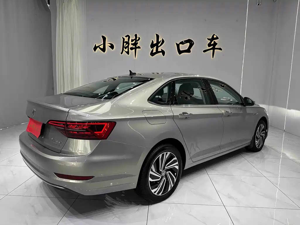 Volkswagen Sagitar 2022