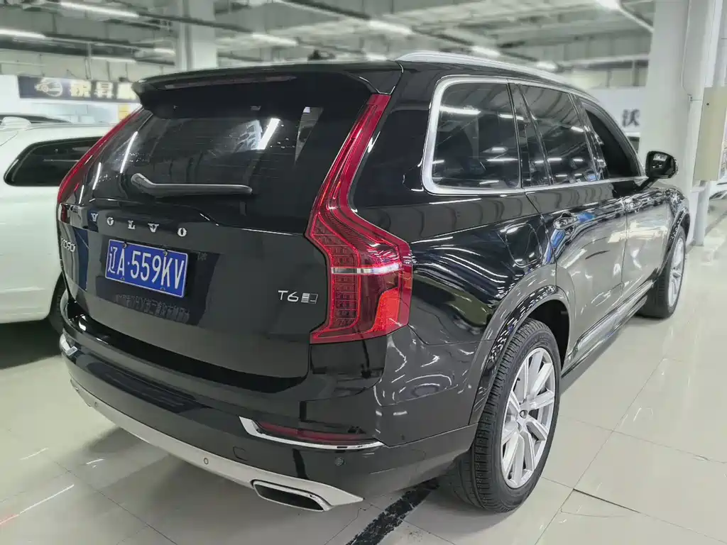 Volvo XC90 2019 — фото 4