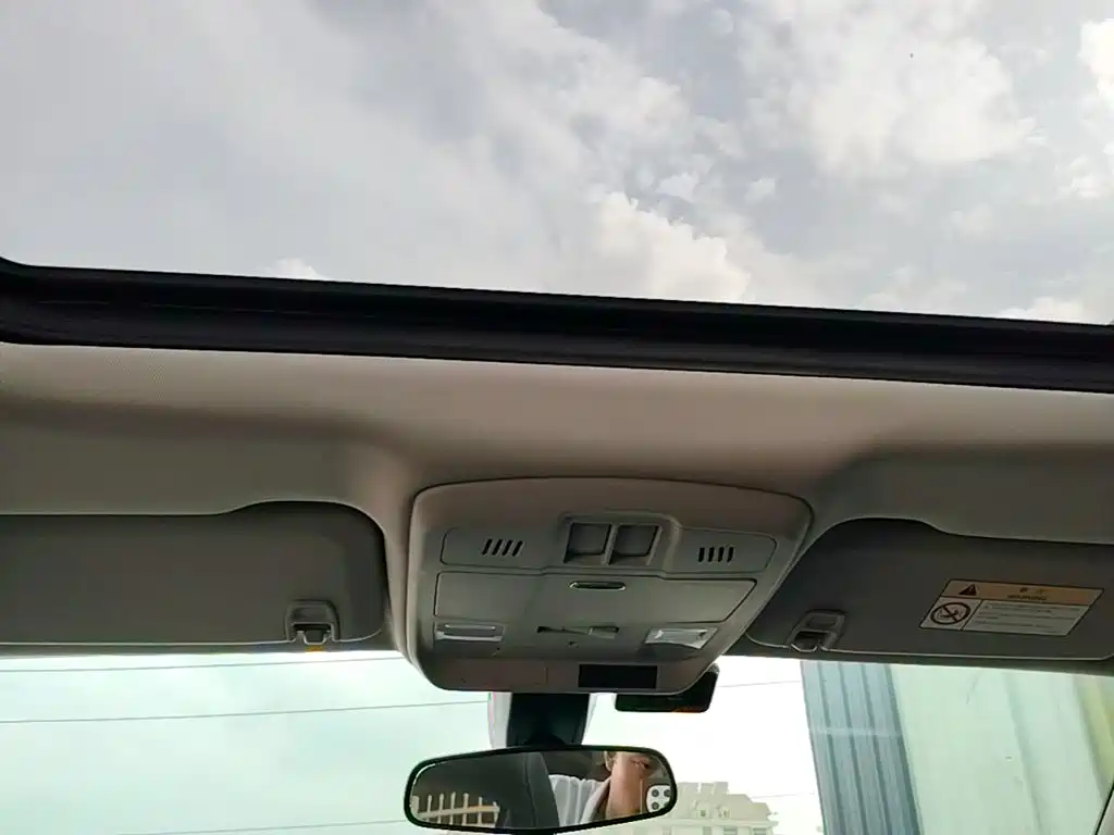 Buick Envision Plus 2019 — фото 18