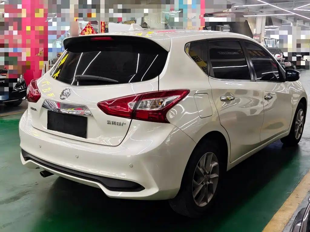 Nissan Tiida 2021