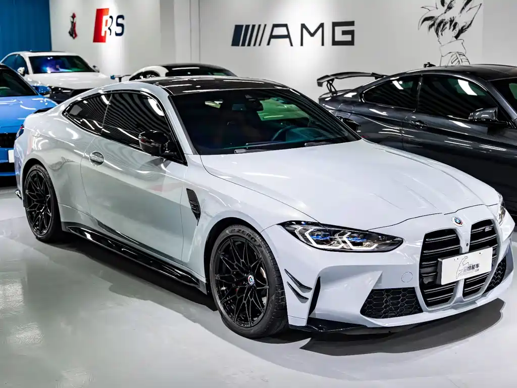BMW M4 2023 — фото 3