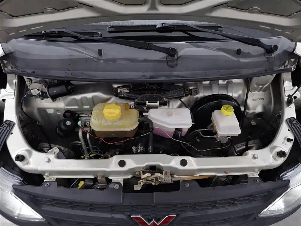 Wuling Zhiguang 2016
