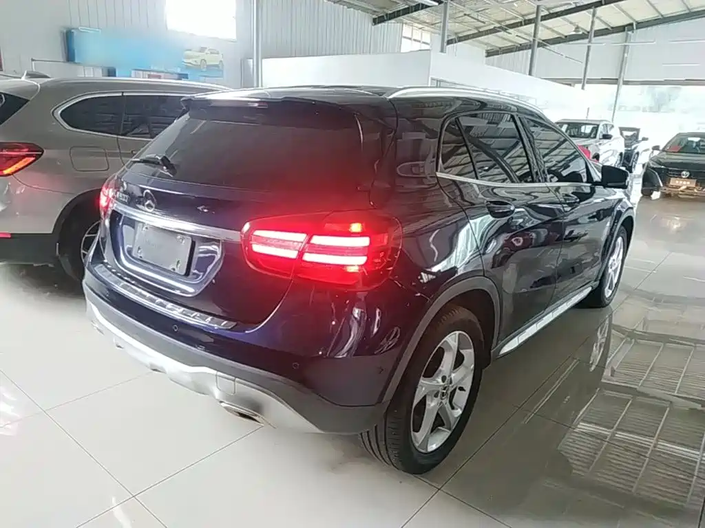 Mercedes-Benz GLA 2018