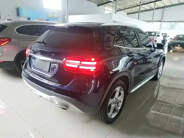Mercedes-Benz GLA 2018