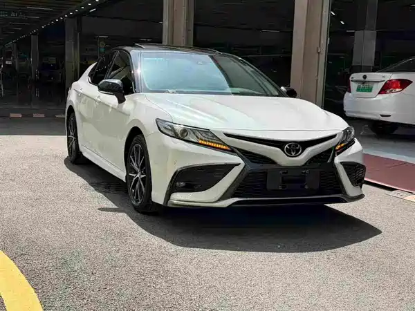 Toyota Camry 2022