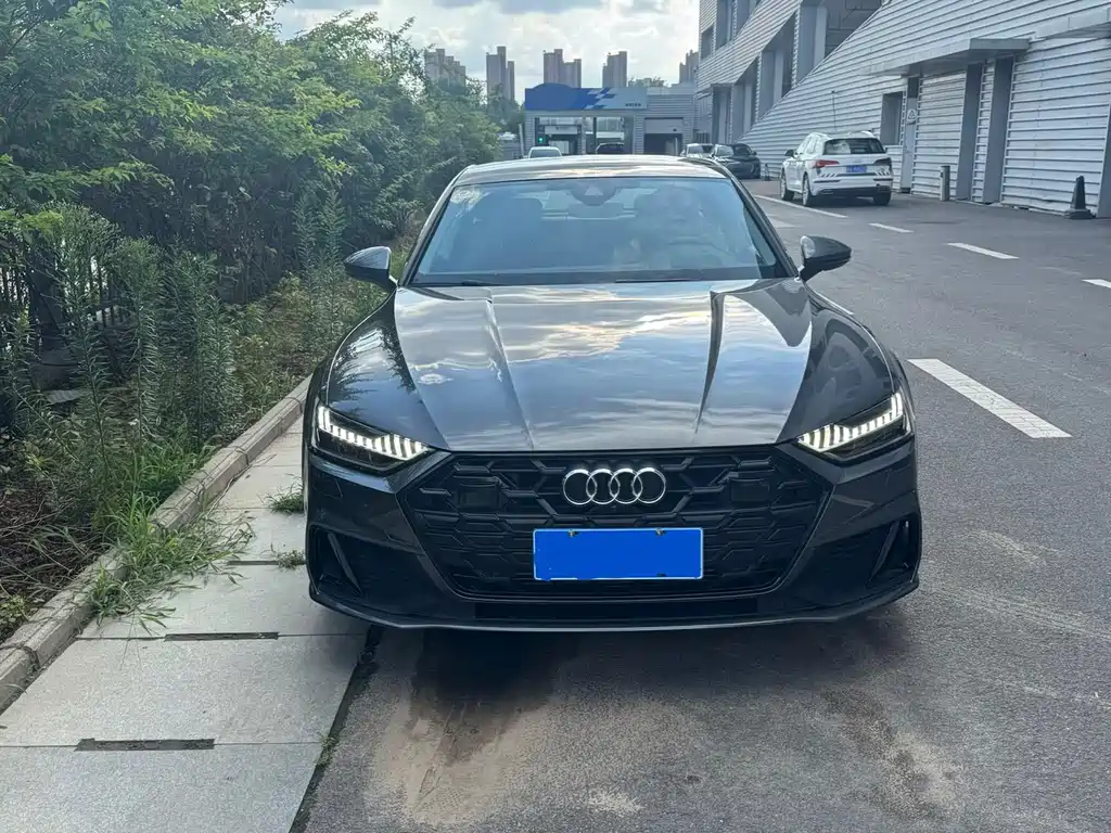 Audi A7 2025 — фото 2