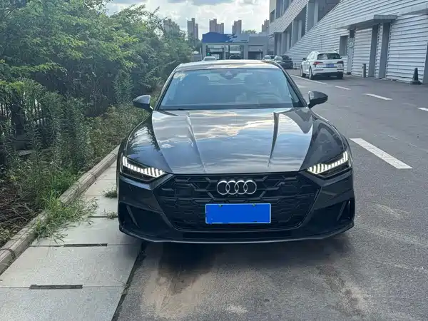 Audi A7 2025