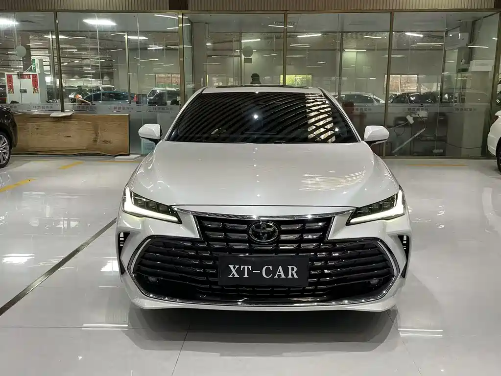 Toyota Avalon 2022 — фото 2