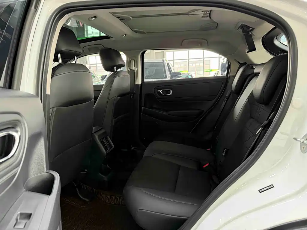 Honda Vezel 2023 — фото 15