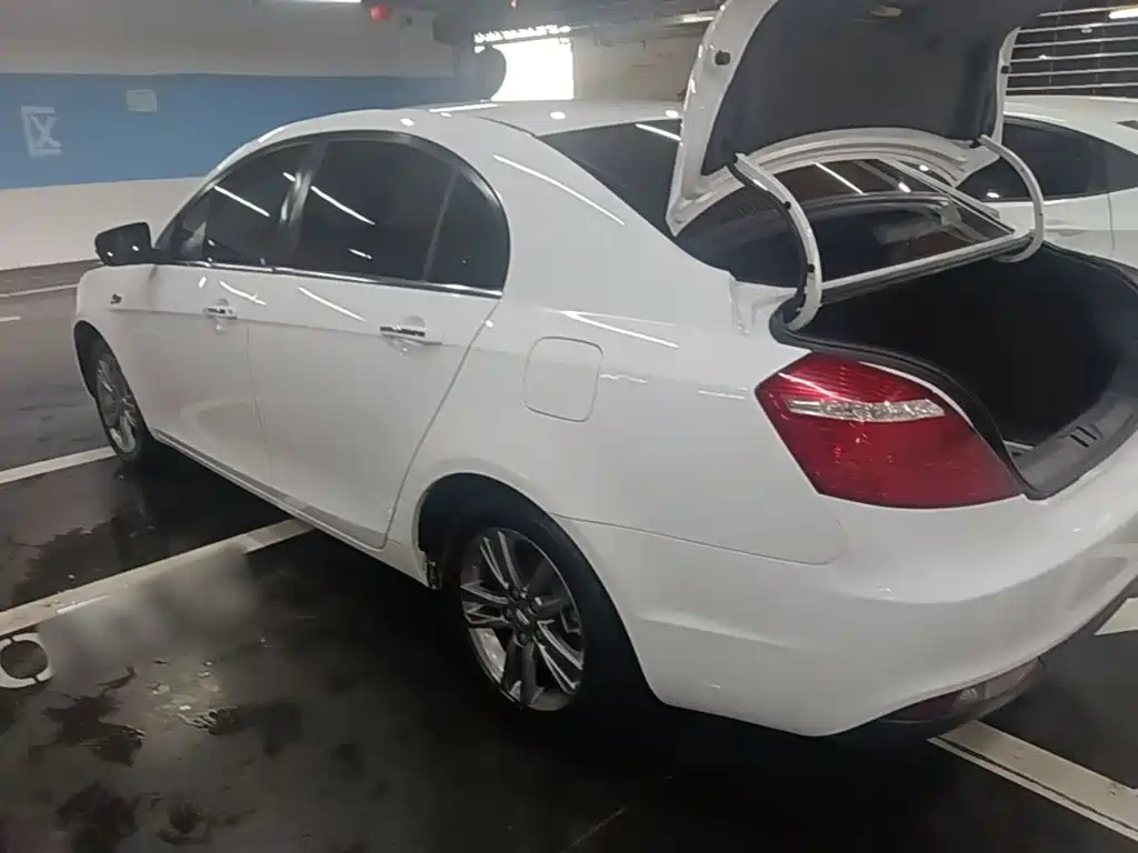 Geely Emgrand 2017