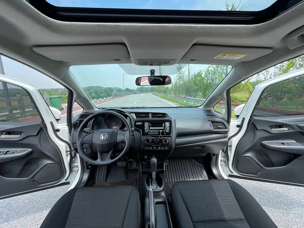 Honda Fit 2020 — фото 13
