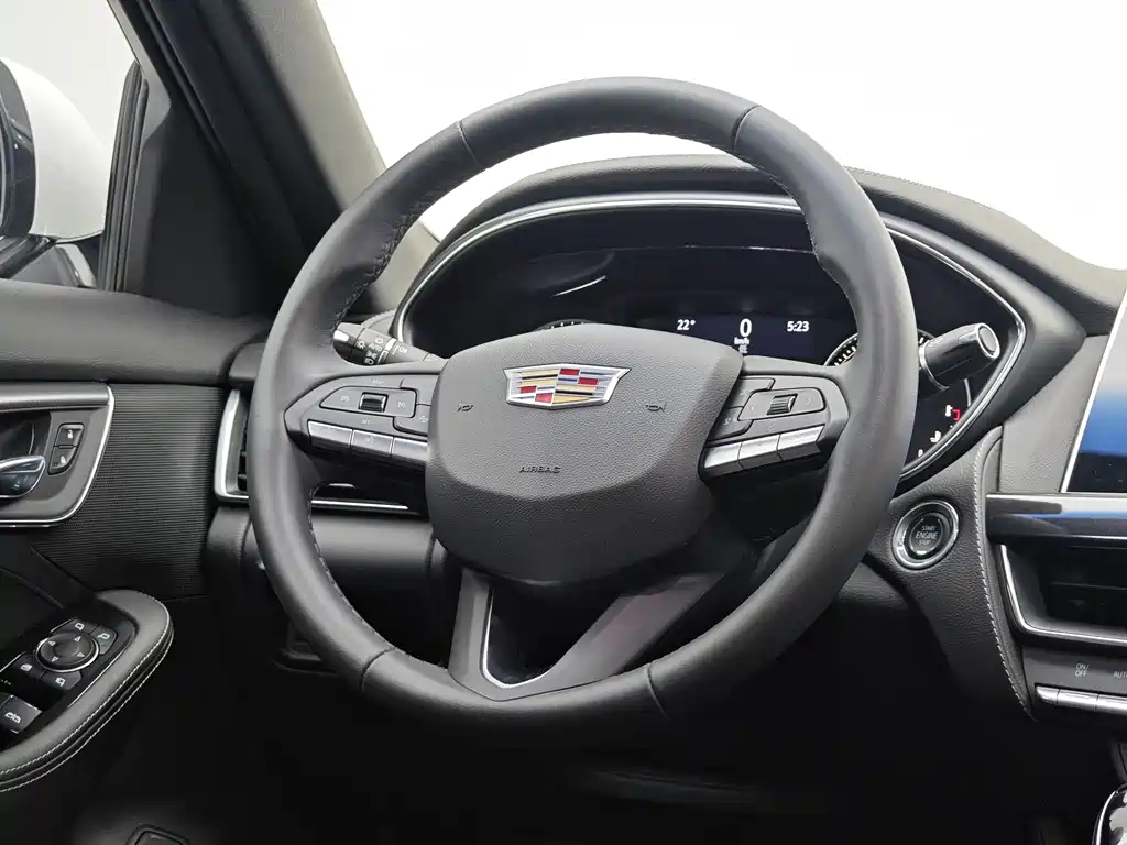 Cadillac CT5 2022 — фото 15