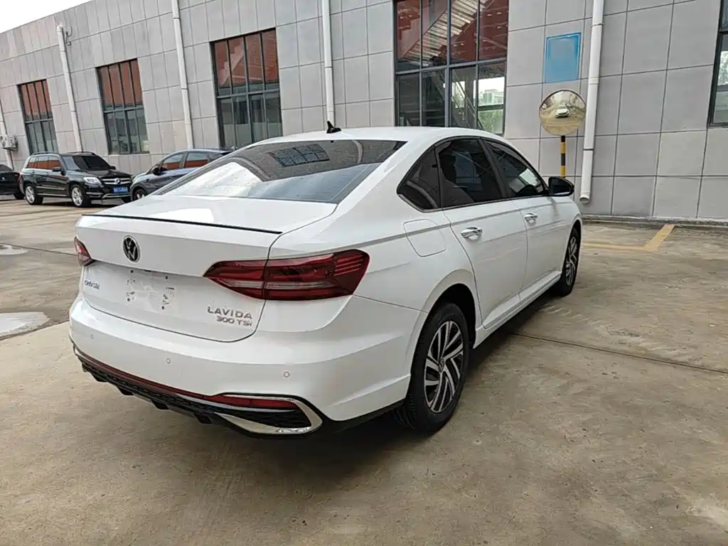 Volkswagen Lavida 2025