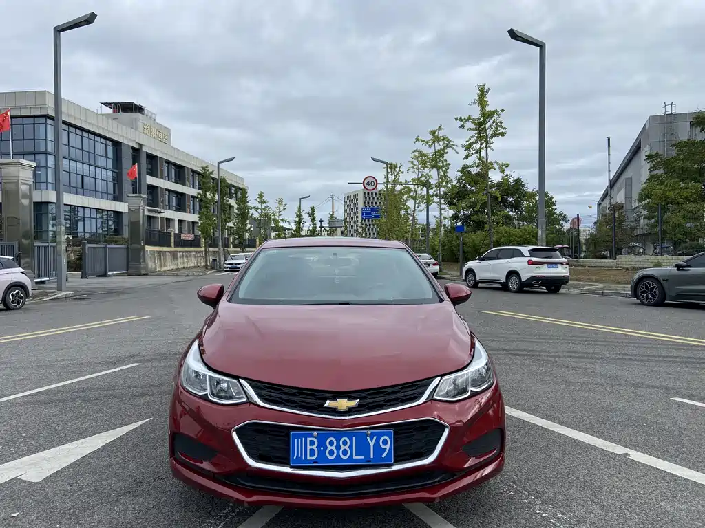 Chevrolet Cruze 2018 — фото 3