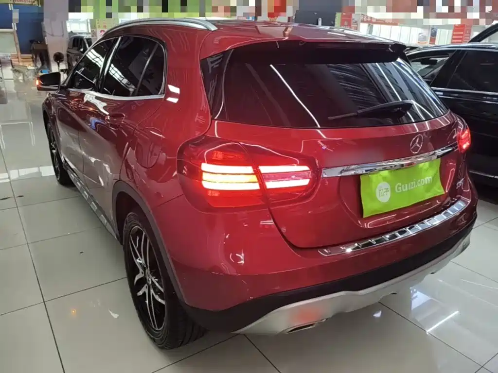 Mercedes-Benz GLA 2018